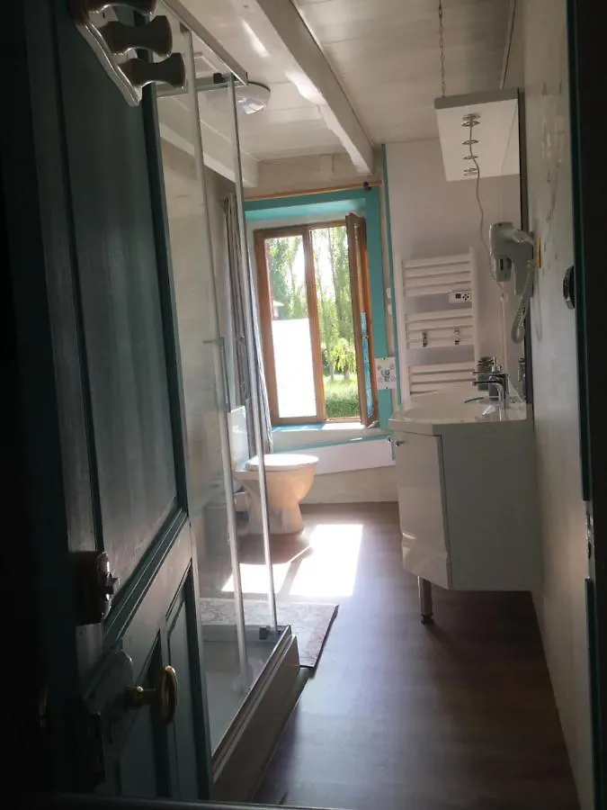 Hébergement de vacances Villa Petite Maison de bourg à La Chapelle-Blanche  France